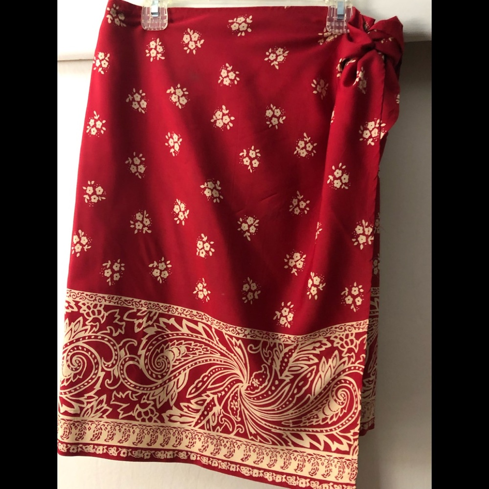 Wrap around red and off white skirt